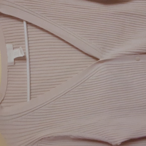 H&M - Picture 2 of 3